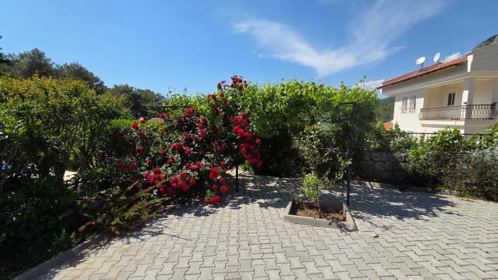 Image No.36-5 Bed Villa / Detached for sale