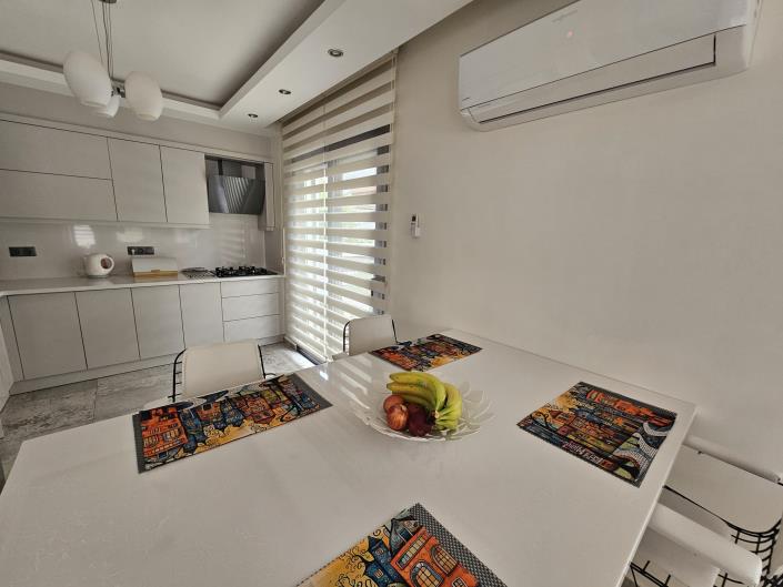 Image No.13-4 Bed Villa for sale