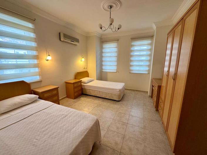 Image No.7-3 Bed Duplex for sale