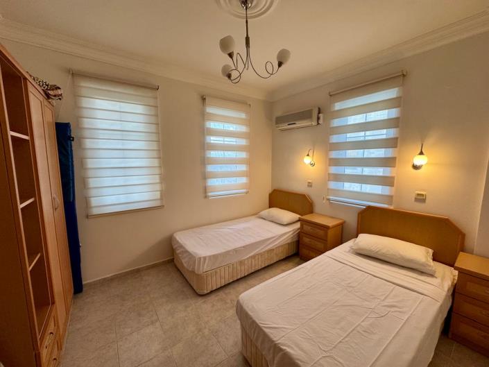 Image No.9-3 Bed Duplex for sale