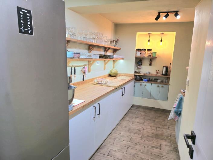 Image No.6-3 Bed Townhouse for sale