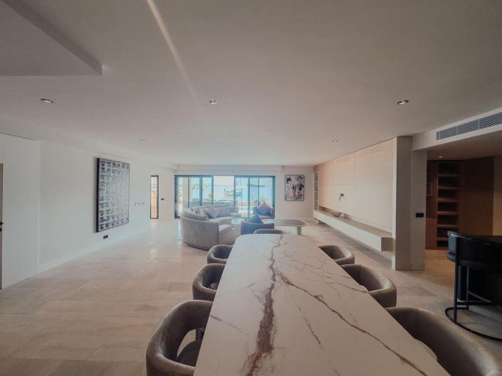 Image No.10-3 Bed Villa / Detached for sale