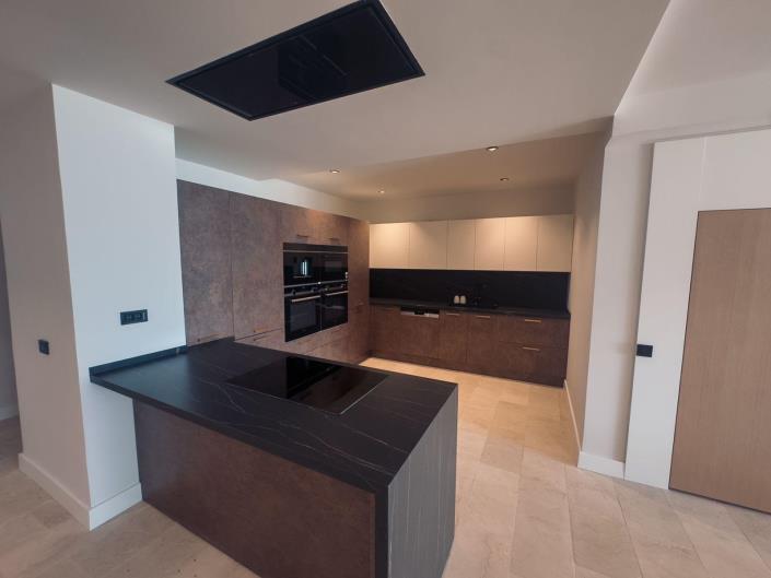 Image No.14-3 Bed Villa / Detached for sale