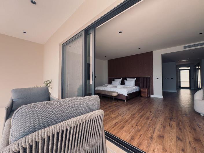 Image No.26-3 Bed Villa / Detached for sale