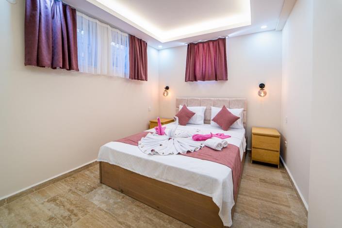 Image No.15-3 Bed Apartment for sale