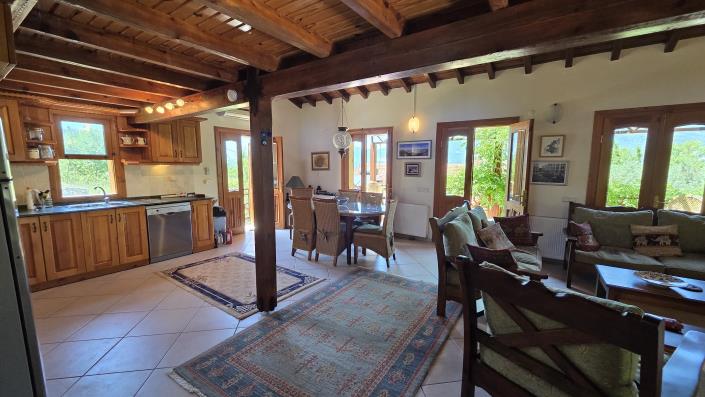 Image No.5-3 Bed Villa / Detached for sale