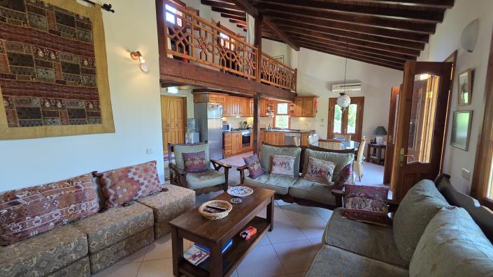 Image No.8-3 Bed Villa / Detached for sale