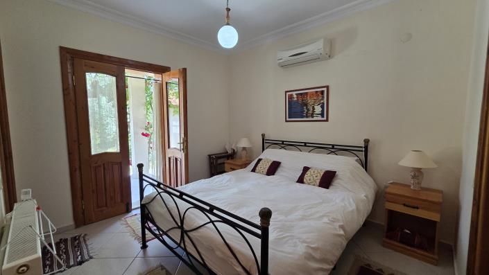 Image No.24-3 Bed Villa / Detached for sale