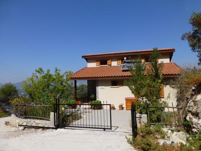 Image No.29-3 Bed Villa / Detached for sale