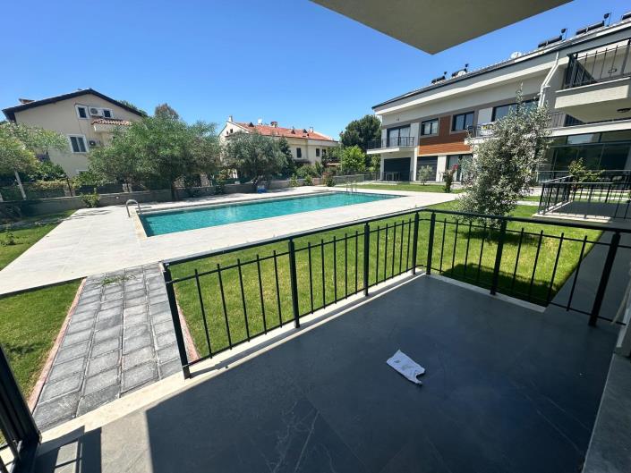 Image No.5-2 Bed Apartment for sale