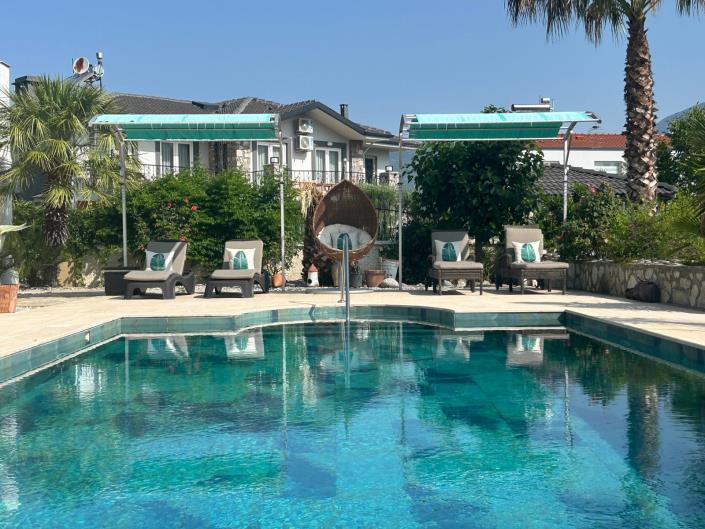 Image No.4-4 Bed Villa / Detached for sale