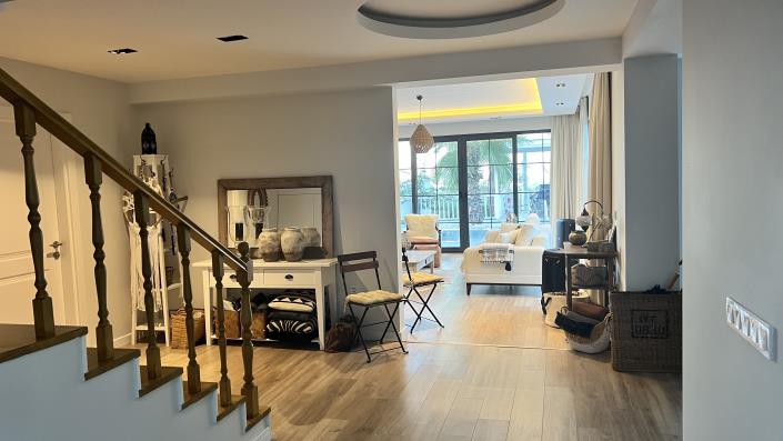 Image No.5-4 Bed Villa / Detached for sale