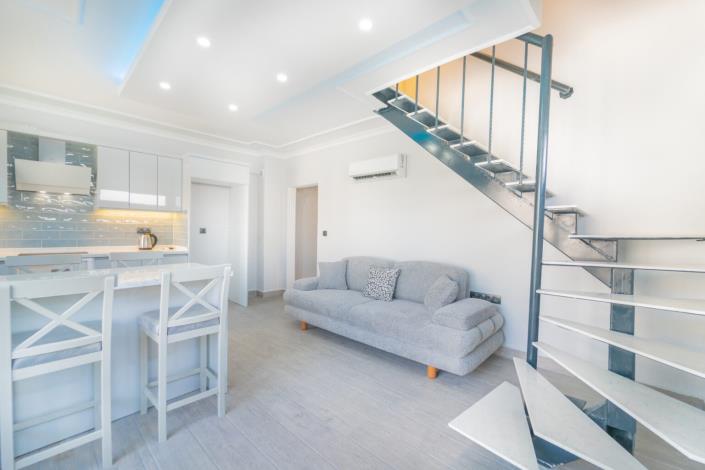 Image No.5-3 Bed Duplex for sale