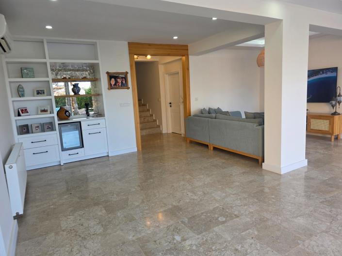 Image No.13-4 Bed Villa for sale