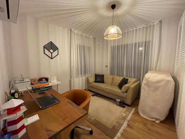 Image No.15-4 Bed Villa for sale