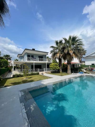 Image No.27-4 Bed Villa for sale