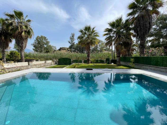 Image No.28-4 Bed Villa for sale