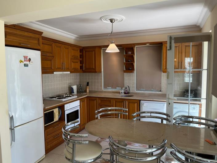 Image No.8-4 Bed Villa / Detached for sale