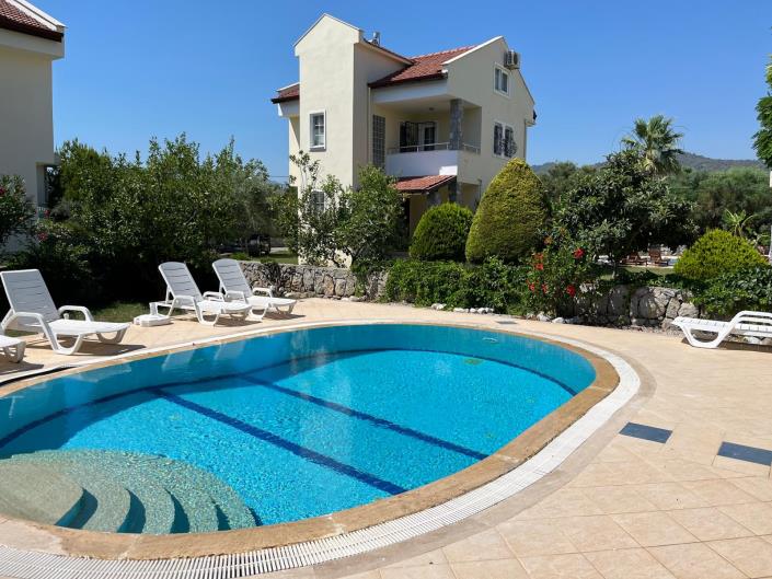 Image No.28-4 Bed Villa / Detached for sale