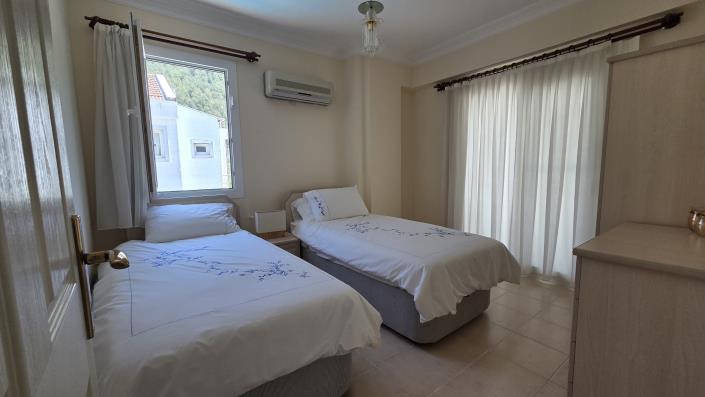 Image No.11-4 Bed Villa for sale