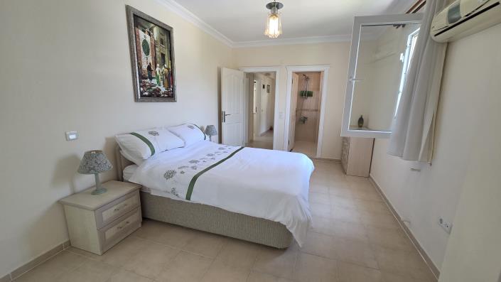 Image No.13-4 Bed Villa for sale