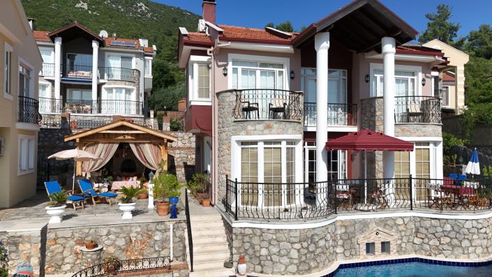 Image No.1-3 Bed Villa for sale