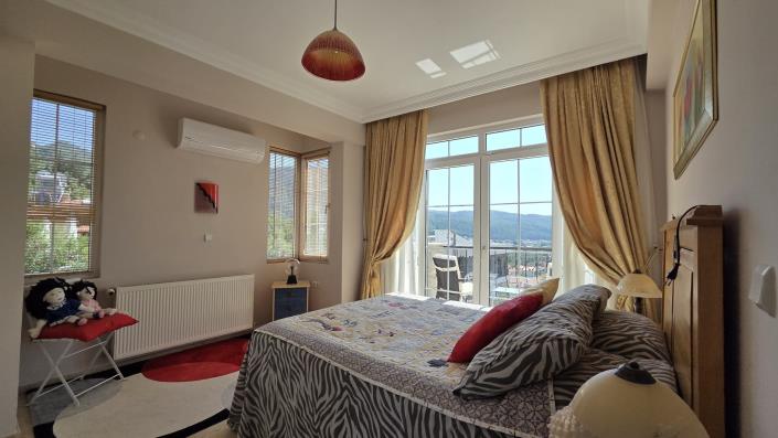 Image No.11-3 Bed Villa for sale