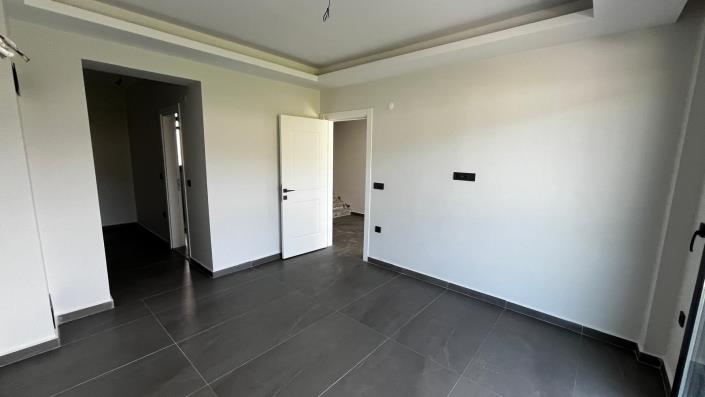 Image No.13-4 Bed Villa for sale