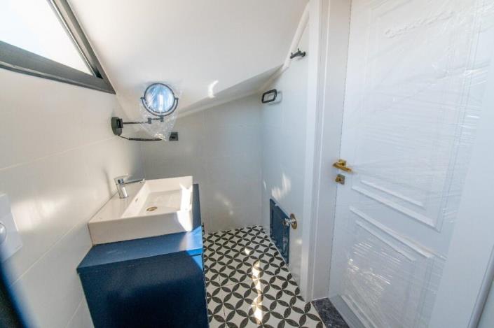 Image No.22-4 Bed Villa / Detached for sale