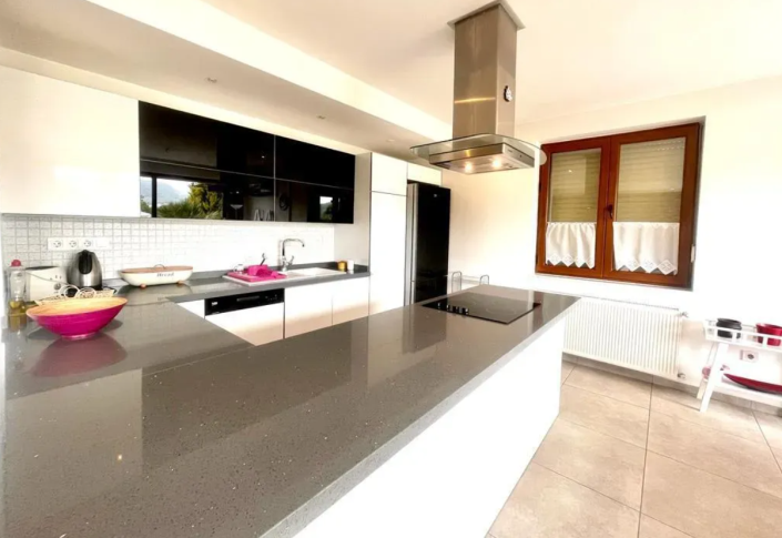 Image No.6-3 Bed Bungalow for sale