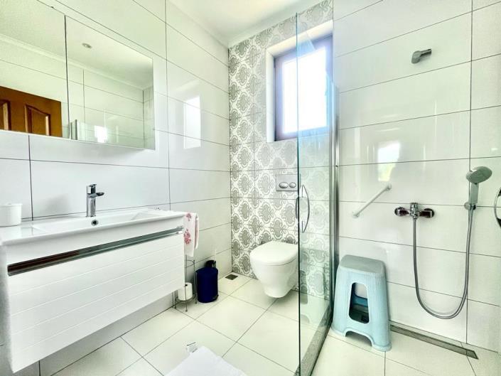 Image No.19-3 Bed Bungalow for sale