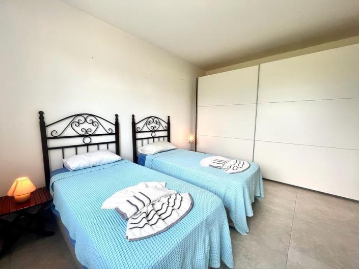 Image No.20-3 Bed Bungalow for sale