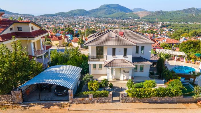 Image No.3-4 Bed Villa for sale