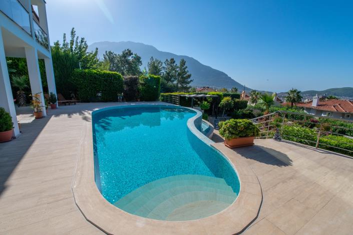 Image No.10-4 Bed Villa for sale