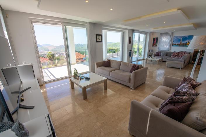 Image No.35-4 Bed Villa for sale