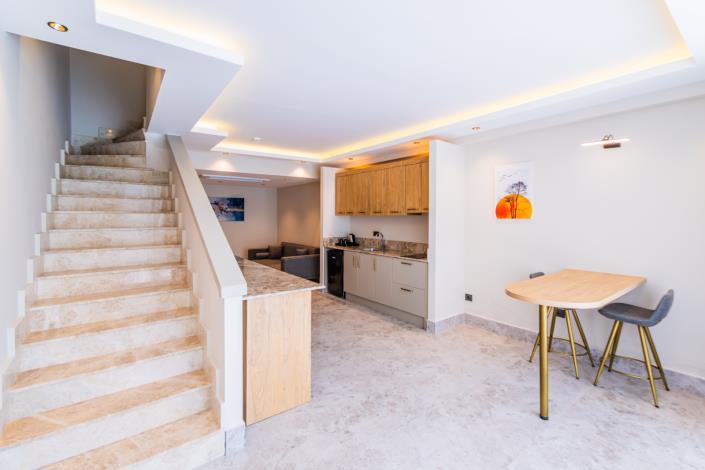 Image No.12-1 Bed Duplex for sale