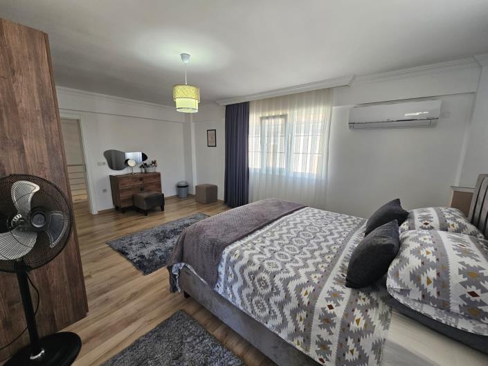 Image No.21-4 Bed Villa for sale