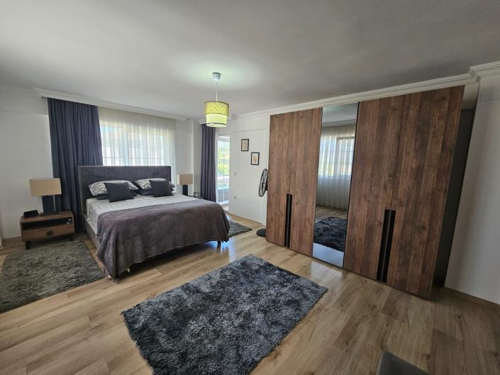 Image No.22-4 Bed Villa for sale