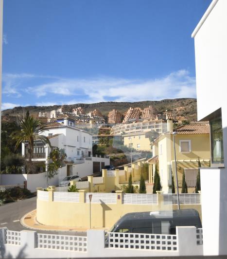 Image No.16-6 Bed Villa / Detached for sale