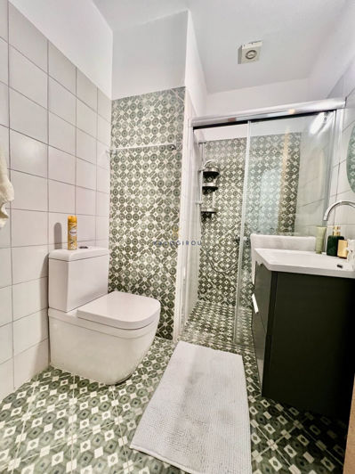 Image No.18-3 Bed Apartment for sale