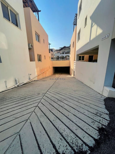 Image No.28-2 Bed Apartment for sale