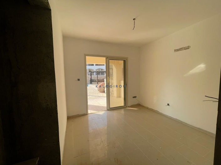 Image No.34-2 Bed Apartment for sale