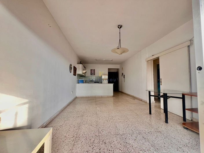 Image No.2-Appartement de 2 chambres à vendre à Larnaca