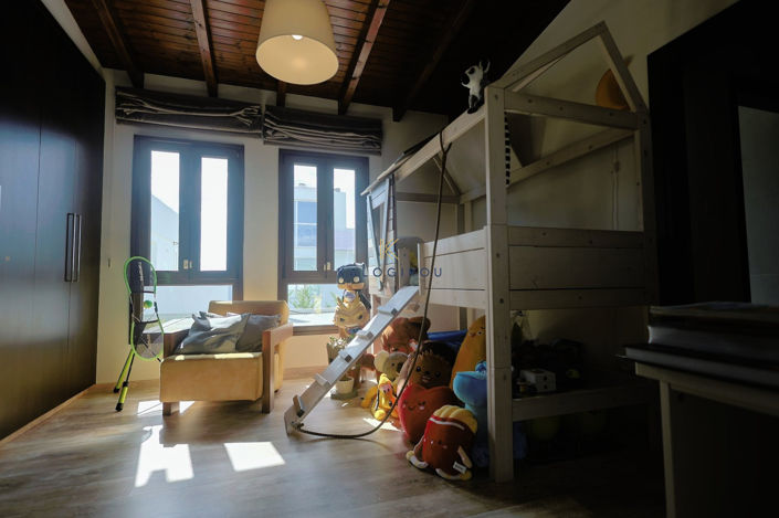 Image No.23-4 Bed House for sale