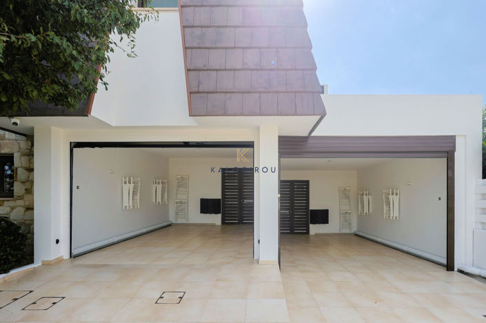 Image No.42-4 Bed House for sale