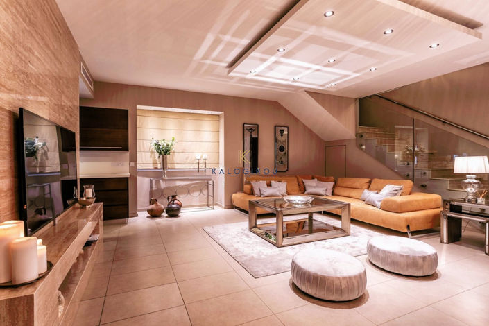 Image No.9-4 Bed House for sale