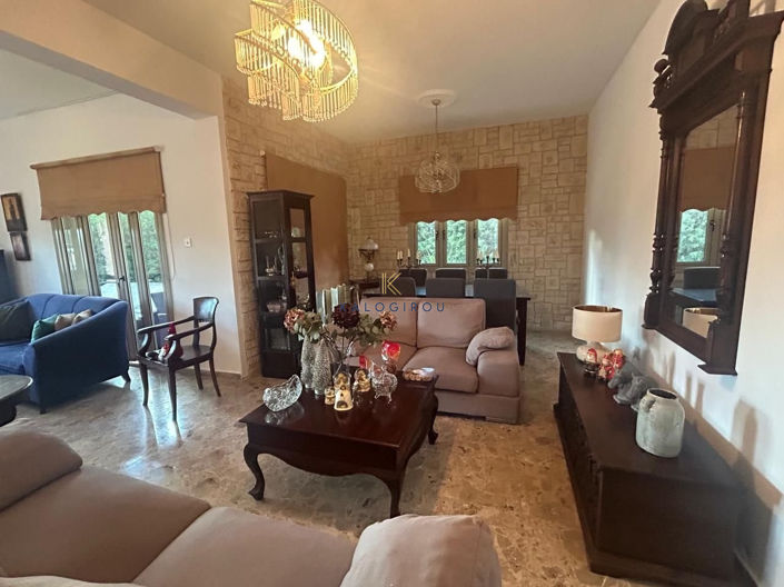 Image No.2-3 Bed House for sale