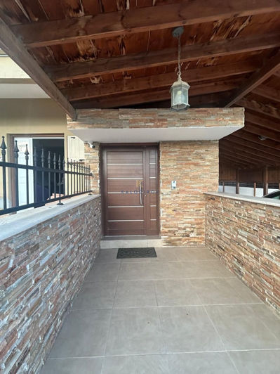 Image No.26-3 Bed House for sale