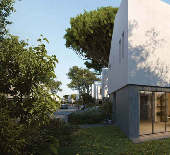 Image No.13-3 Bed House for sale