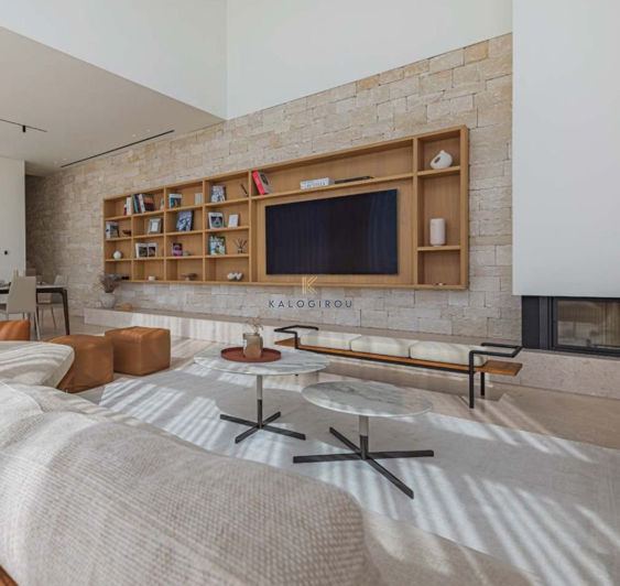 Image No.8-3 Bed House for sale